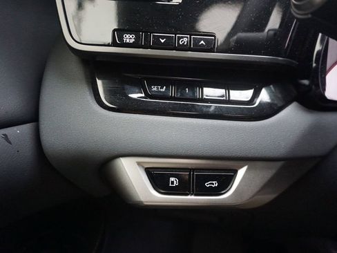 Used 2024 Lexus RX 350 Premium w/ Convenience Package FWD image 5