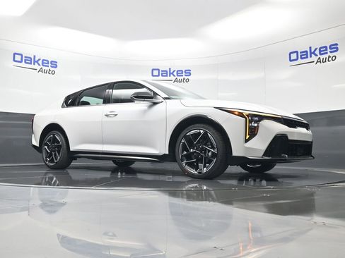 New 2026 Kia K4 GT-Line image 41
