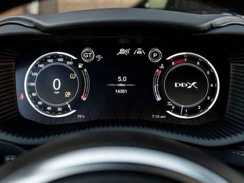 Used 2024 Aston Martin DBX AWD/4WD image 6
