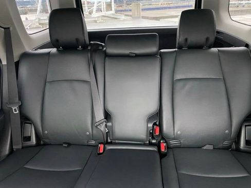 Used 2021 Toyota 4Runner Limited image 21