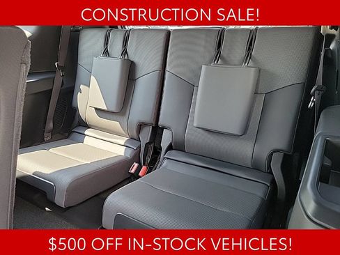Used 2026 Lexus GX 550 w/ Accessory Package (2T) AWD/4WD image 18