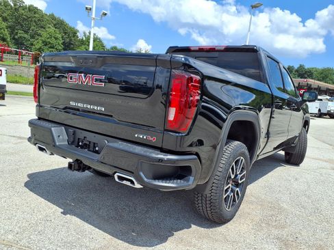 New 2026 GMC Sierra 1500 AT4 w/ AT4 Premium Package AWD/4WD image 22