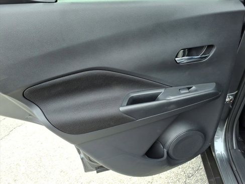 Used 2024 Nissan Kicks SV FWD image 21