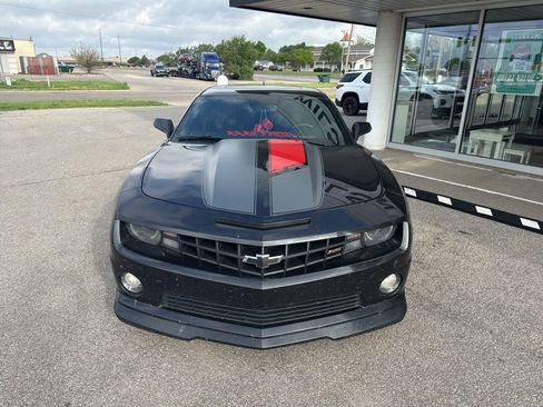 Used 2012 Chevrolet Camaro SS image 2