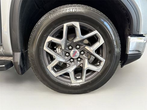 Used 2023 GMC Sierra 1500 SLT w/ SLT Premium Package image 27