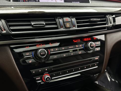 Used 2018 BMW X5 sDrive35i image 16