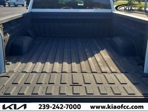 Used 2026 GMC Sierra 2500 AT4 AWD/4WD image 11
