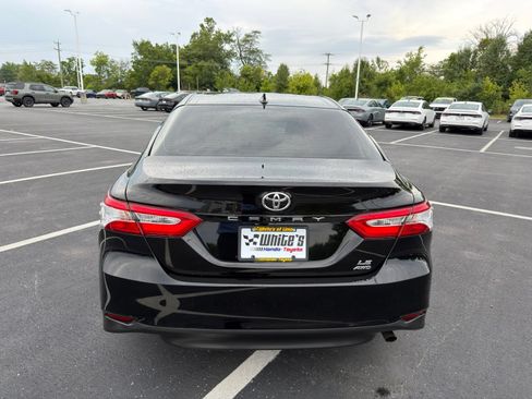 Used 2020 Toyota Camry LE AWD/4WD image 5