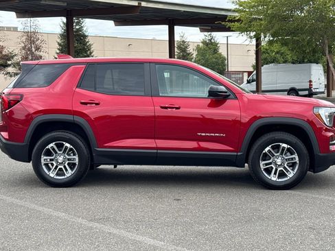 New 2026 GMC Terrain Elevation image 3