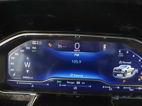 Used 2024 Chevrolet Silverado 1500 LT Trail Boss w/ LT Trail Boss Premium Package image 16