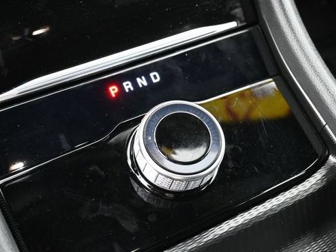 Used 2025 Jeep Grand Cherokee Altitude AWD/4WD image 21