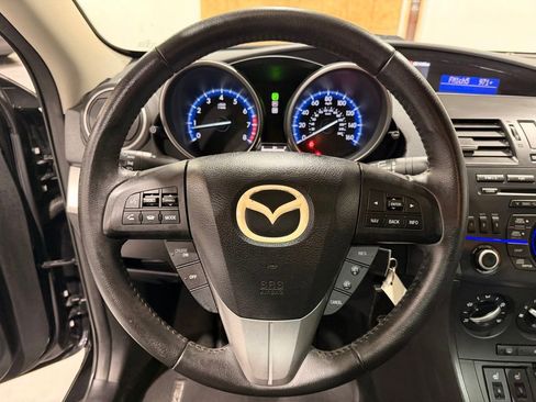 Used 2012 MAZDA MAZDA3 i Grand Touring image 11