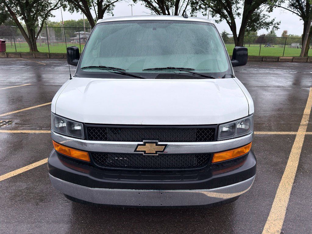 New 2025 Chevrolet Express 3500 LS w/ Chrome Appearance Package RWD image 13