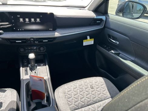 New 2026 Nissan Kicks SV w/ SV Premium Package FWD image 12