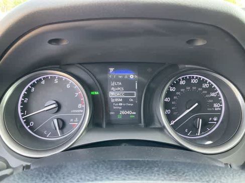 Used 2024 Toyota Camry SE w/ Convenience Package FWD image 25