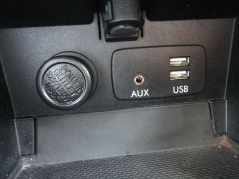 Used 2018 Subaru Outback 2.5i Premium AWD/4WD image 38
