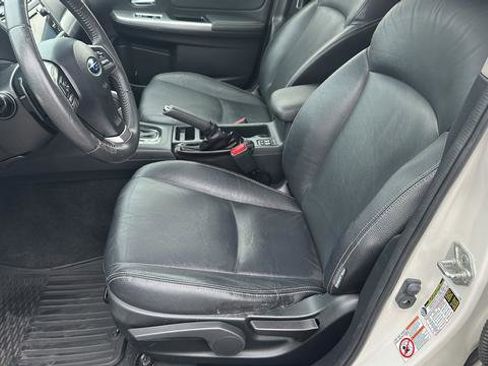 Used 2015 Subaru Crosstrek 2.0i Limited AWD/4WD image 10