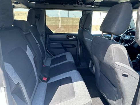 Used 2025 Ford Bronco Big Bend AWD/4WD image 19