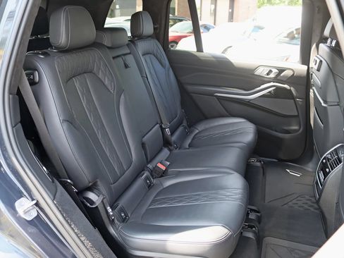 Used 2022 BMW X7 M50i w/ Executive Package AWD/4WD image 35