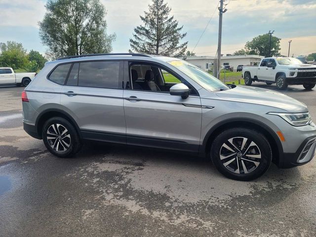 Used 2023 Volkswagen Tiguan S FWD image 5