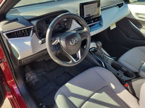 Used 2023 Toyota Corolla SE image 18