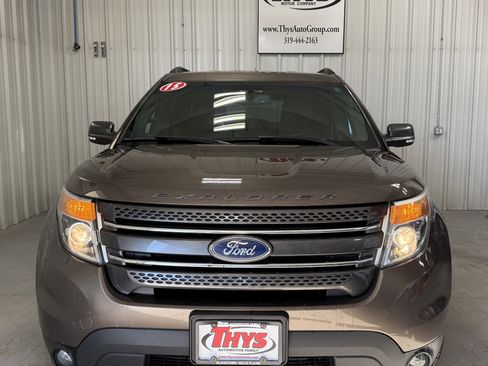 Used 2015 Ford Explorer XLT w/ Equipment Group 202B image 16