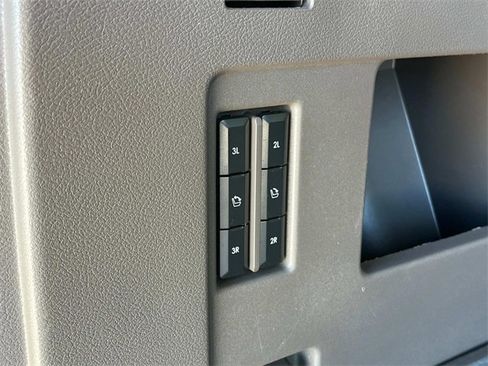 Used 2023 Lincoln Navigator L Reserve image 37