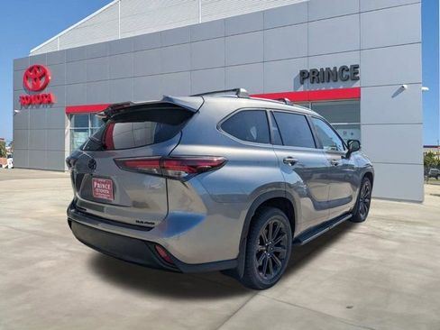 New 2026 Toyota Highlander XLE AWD/4WD image 4