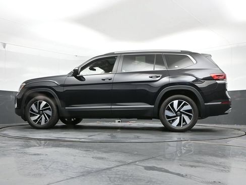 Used 2024 Volkswagen Atlas SEL AWD/4WD image 27