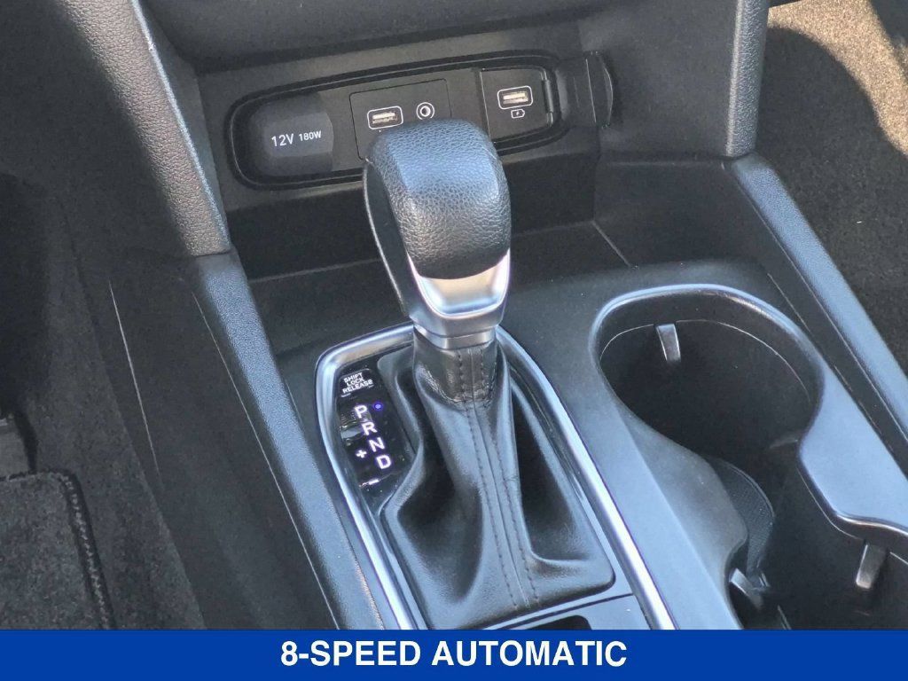 Used 2020 Hyundai Santa Fe SE AWD/4WD image 26