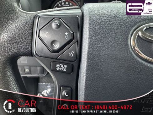 Used 2020 Toyota Tacoma SR image 19