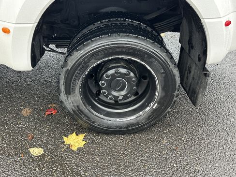 Used 2019 Ford F450 Platinum w/ Platinum Ultimate Package image 25