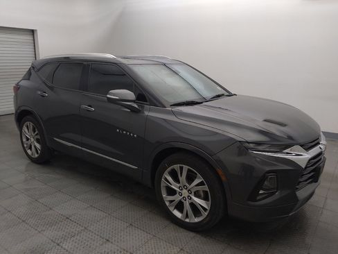 Used 2019 Chevrolet Blazer Premier w/ Sun and Wheels Package FWD image 11