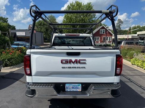 Used 2022 GMC Sierra 1500 Pro w/ 1SA Safety Plus Package AWD/4WD image 4