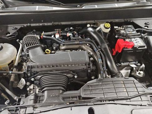 Certified 2025 Ford Maverick Lariat w/ Black Appearance Package AWD/4WD image 26