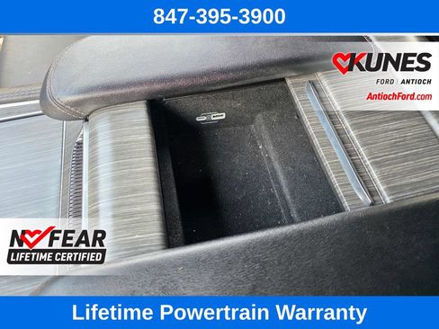 Used 2024 Jeep Wagoneer L Series II w/ Flexible Seating Group AWD/4WD image 49