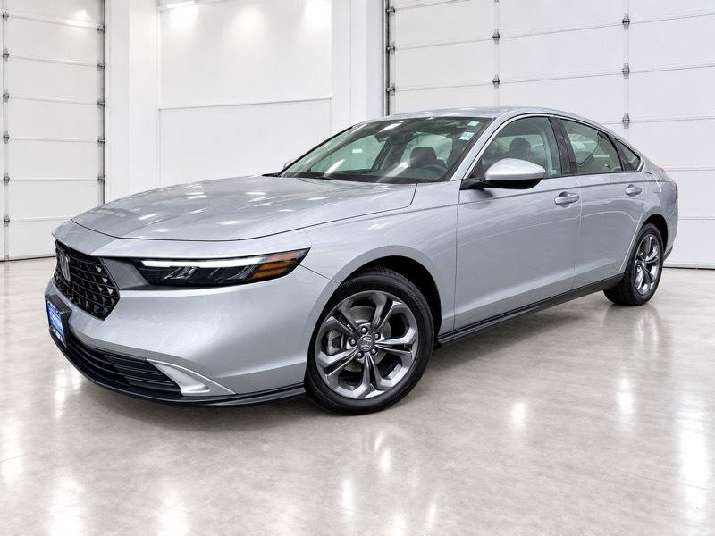 Used 2023 Honda Accord EX image 23