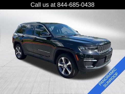 Certified 2024 Jeep Grand Cherokee Limited 4xe w/ Trailer Tow Package AWD/4WD image 3