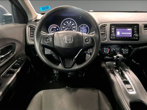 Used 2019 Honda HR-V LX image 18