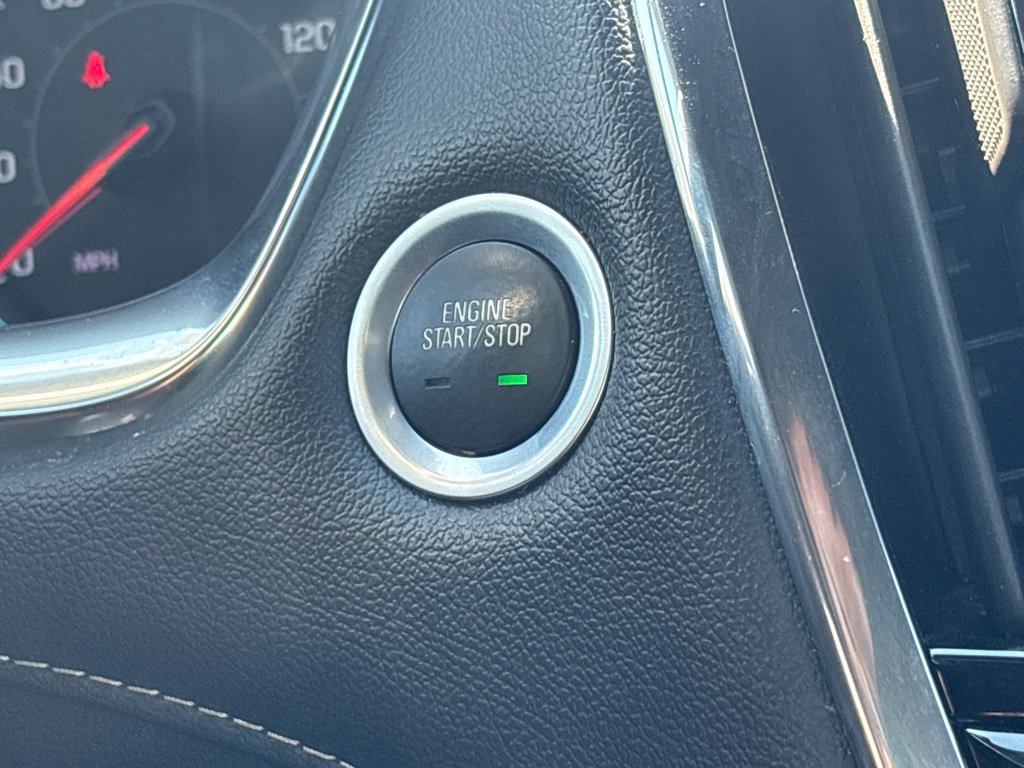 Used 2023 Chevrolet Traverse LT AWD/4WD image 29