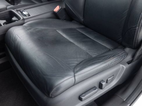 Used 2013 Honda CR-V EX-L image 23