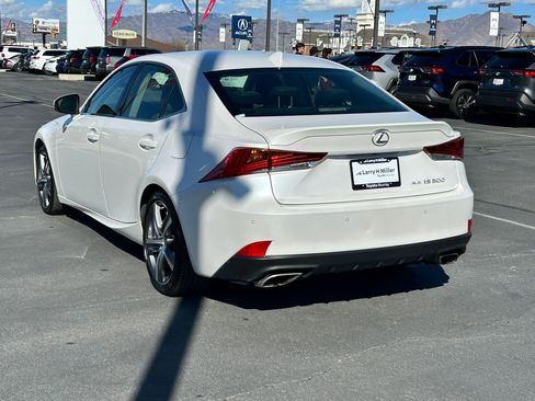 Used 2017 Lexus IS 300 AWD w/ Navigation System Package image 3