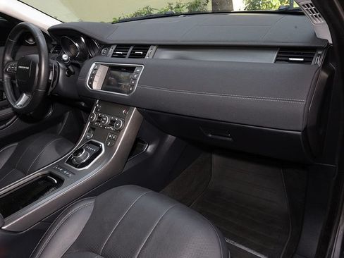 Used 2018 Land Rover Range Rover Evoque SE Premium AWD/4WD image 40