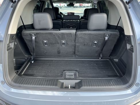 Used 2025 Honda Pilot Touring image 19