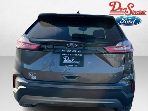 Used 2023 Ford Edge SEL image 8