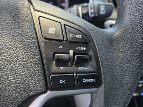 Used 2020 Hyundai Tucson Value FWD image 13