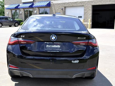 Used 2024 BMW i4 xDrive40i image 7