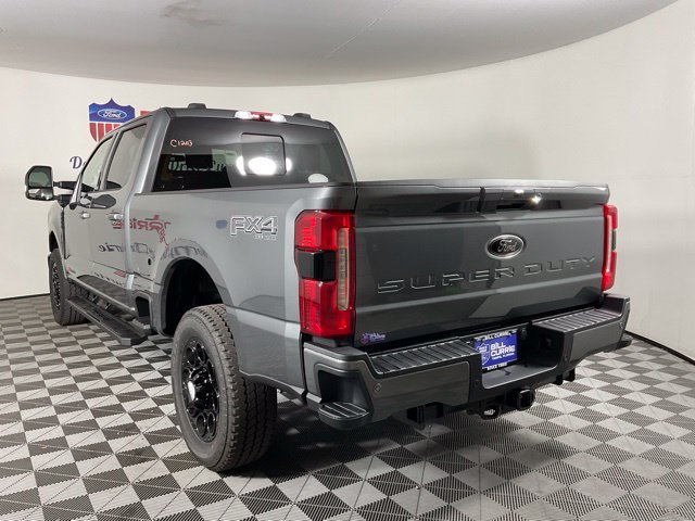 New 2026 Ford F250 Lariat w/ Black Appearance Package AWD/4WD image 5