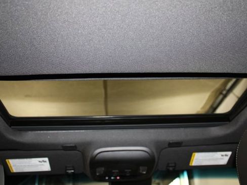 Certified 2025 Cadillac CT4 Luxury AWD/4WD image 12