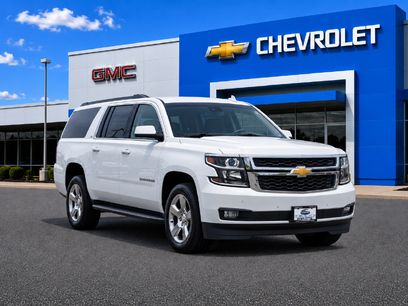 Used 2017 Chevrolet Suburban LT w/ Luxury Package